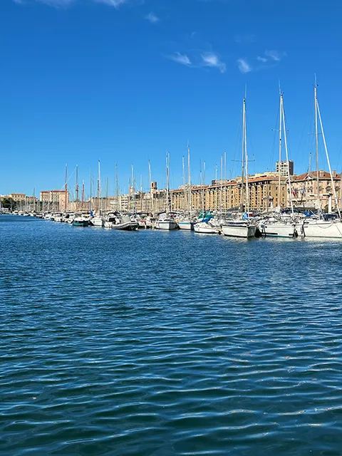 Voiliers sur le Vieux-Port