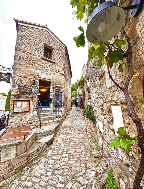 Visiter le village des Baux de Provence