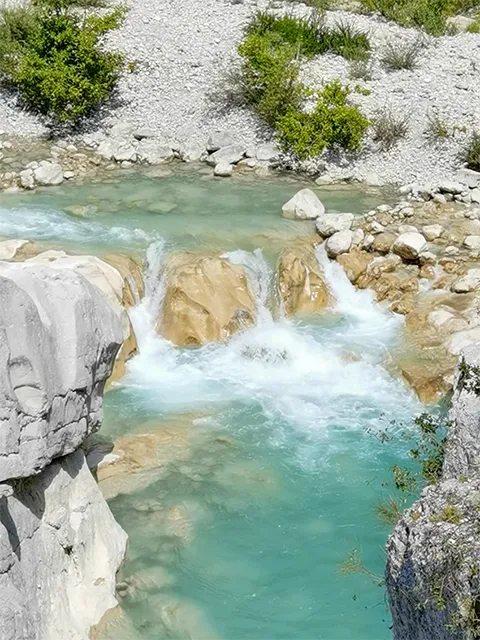 Rivière au pont de le Cerise