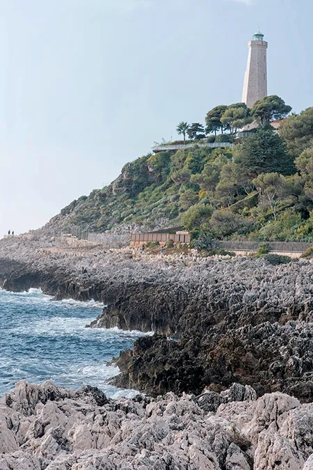 Le sentier du littoral de Saint-Jean-Cap_ferrat, un incontournable lors d'un road trip dans le sud de la France