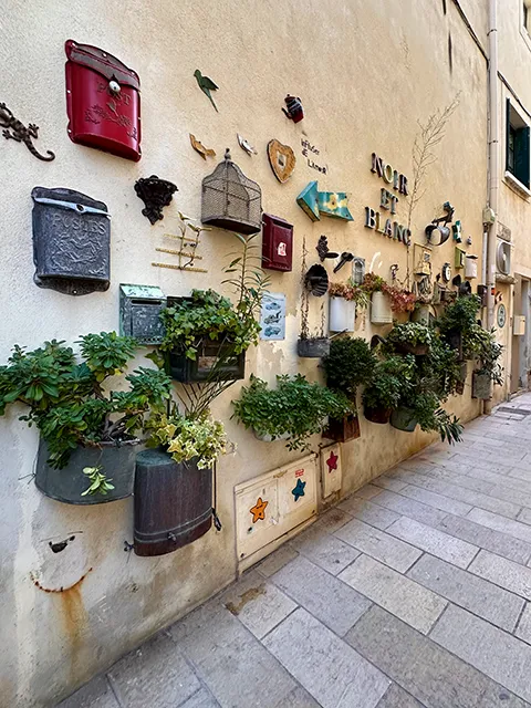 Ruelle typique de Saint-Rémy-de-Provence